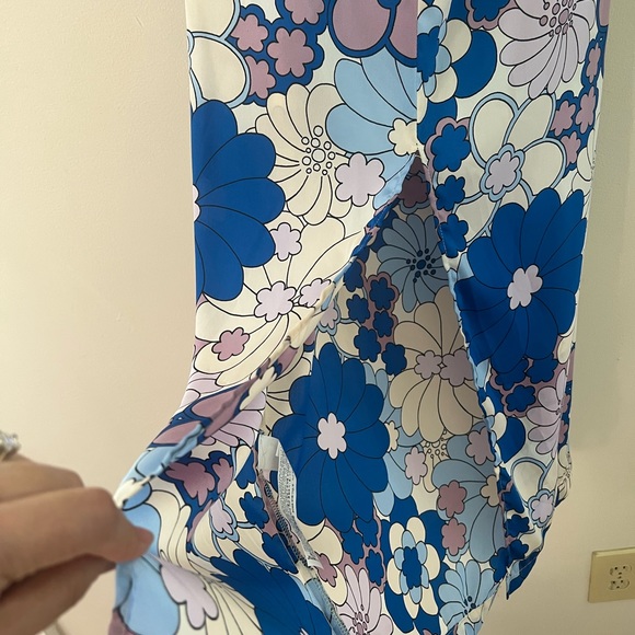 Zara woman’s new retro floral print satin tube midi dress - Picture 12 of 12